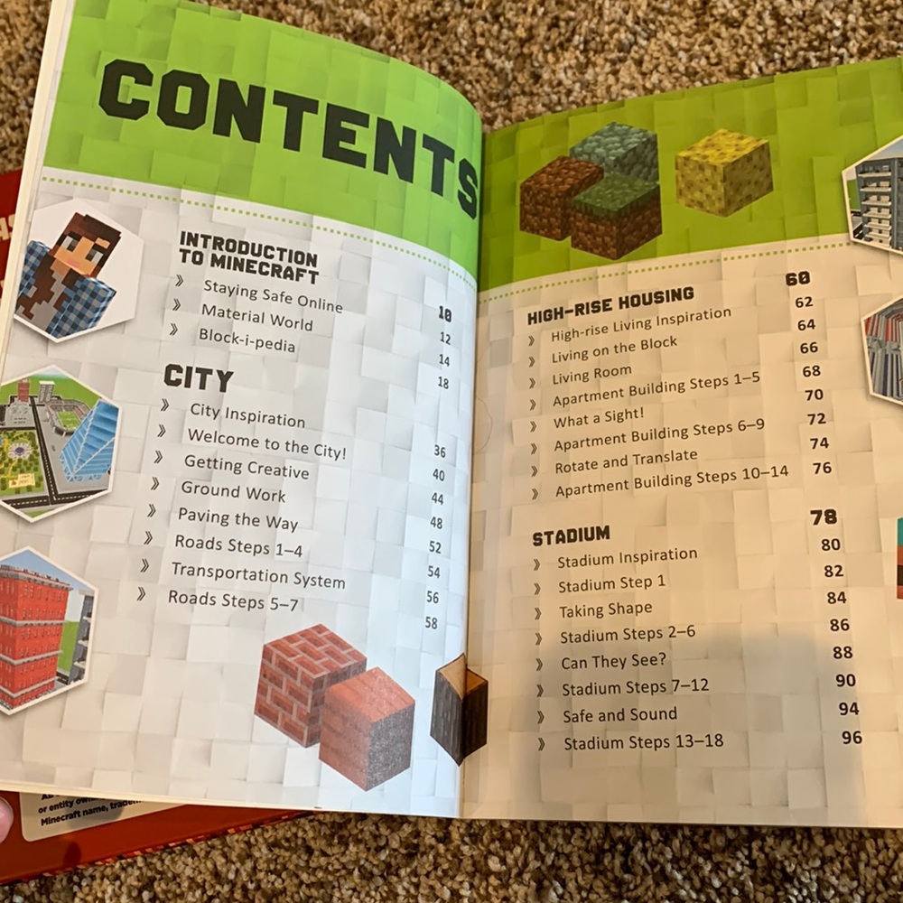 MINECRAFT book bundle (3) - Picture 6 of 9